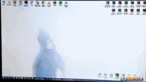 丧尸动态趴屏壁纸1080P